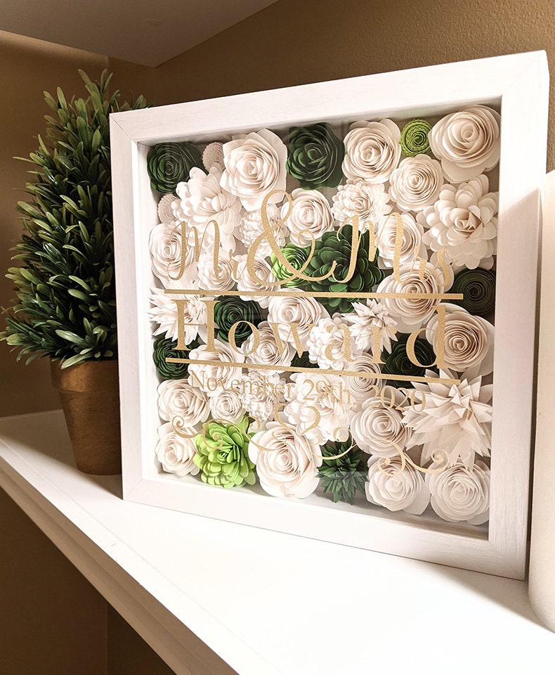 Wedding paper flower shadow box, wedding gift personalized, wedding flowers shadow box, gift for bride, paper anniversary gift,Mr & Mrs gift