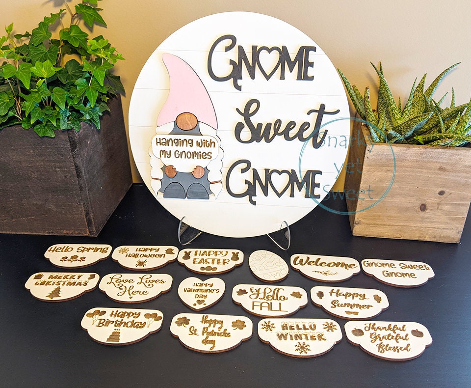 Interchangeable Gnome Sign