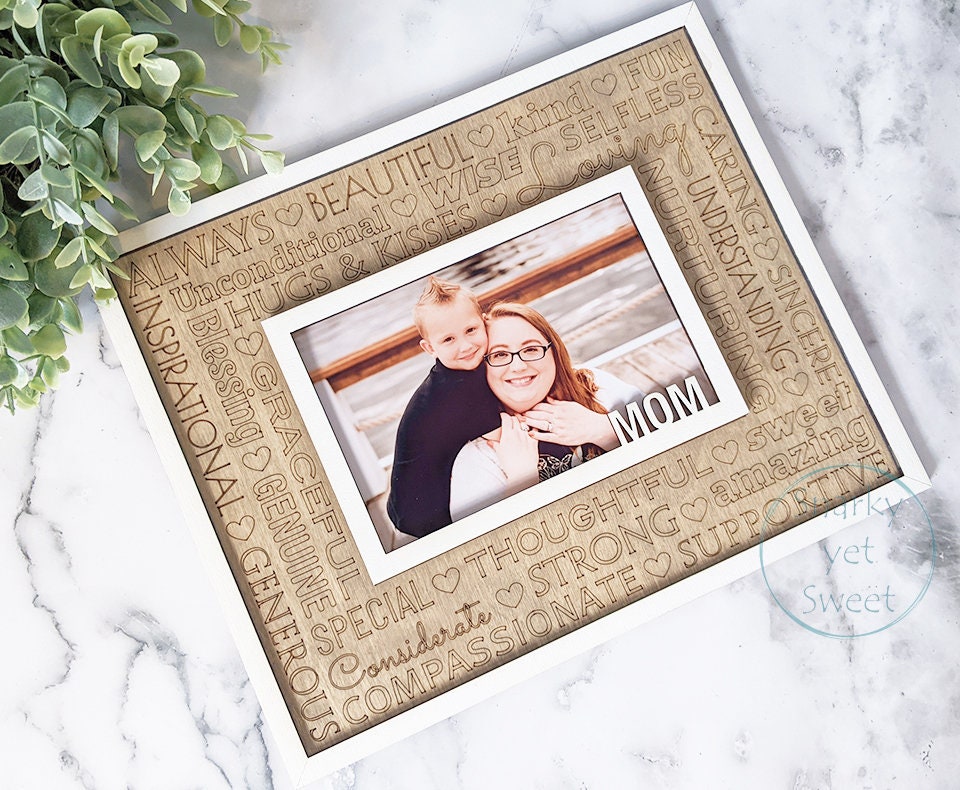 Mother's Day Photo Frame, wood engraved photo frame, personalized gift, gift for mom, gift for grandma