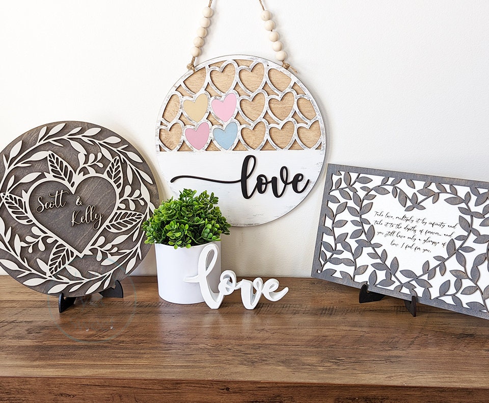 Floral heart wood sign, heart wood plaque, personalized wood sign, Valentine's day gift, unique gift or her, wedding gift, anniversary gift